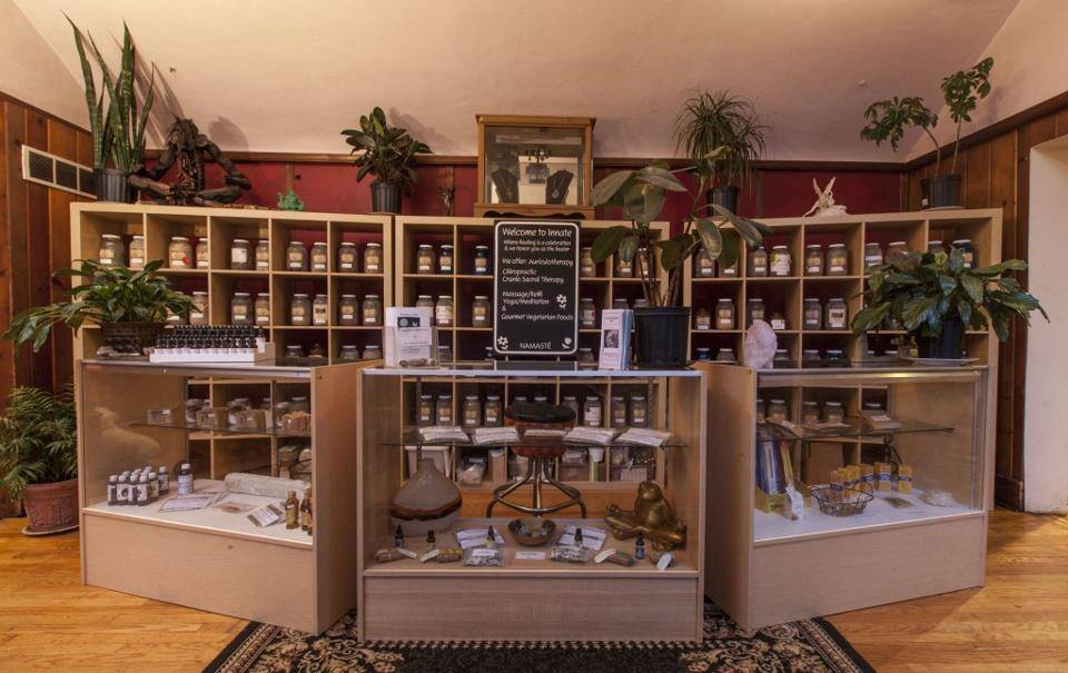 Psychedelic Healing Shack and Vegetarian Cafe | restaurant | 18700 Woodward Ave, Detroit, MI 48203, USA | 3133662247 OR +1 313-366-2247