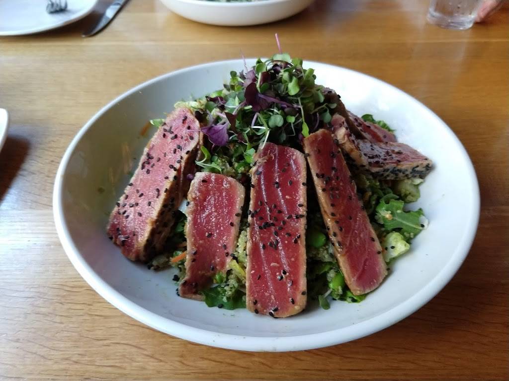 Silver New American Brasserie | restaurant | 7150 Woodmont Ave, Bethesda, MD 20815, USA | 3016529780 OR +1 301-652-9780