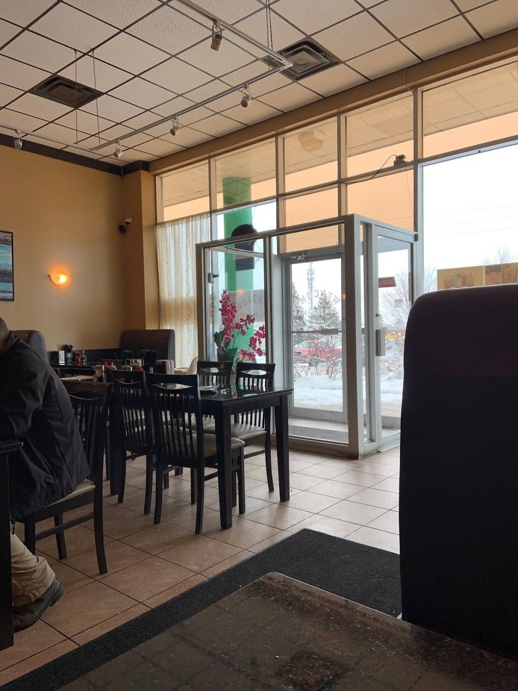 Com Pho Asia 3 | restaurant | 31 Commerce Park Dr, Barrie, ON L4N 8X1, Canada | 7057265190 OR +1 705-726-5190