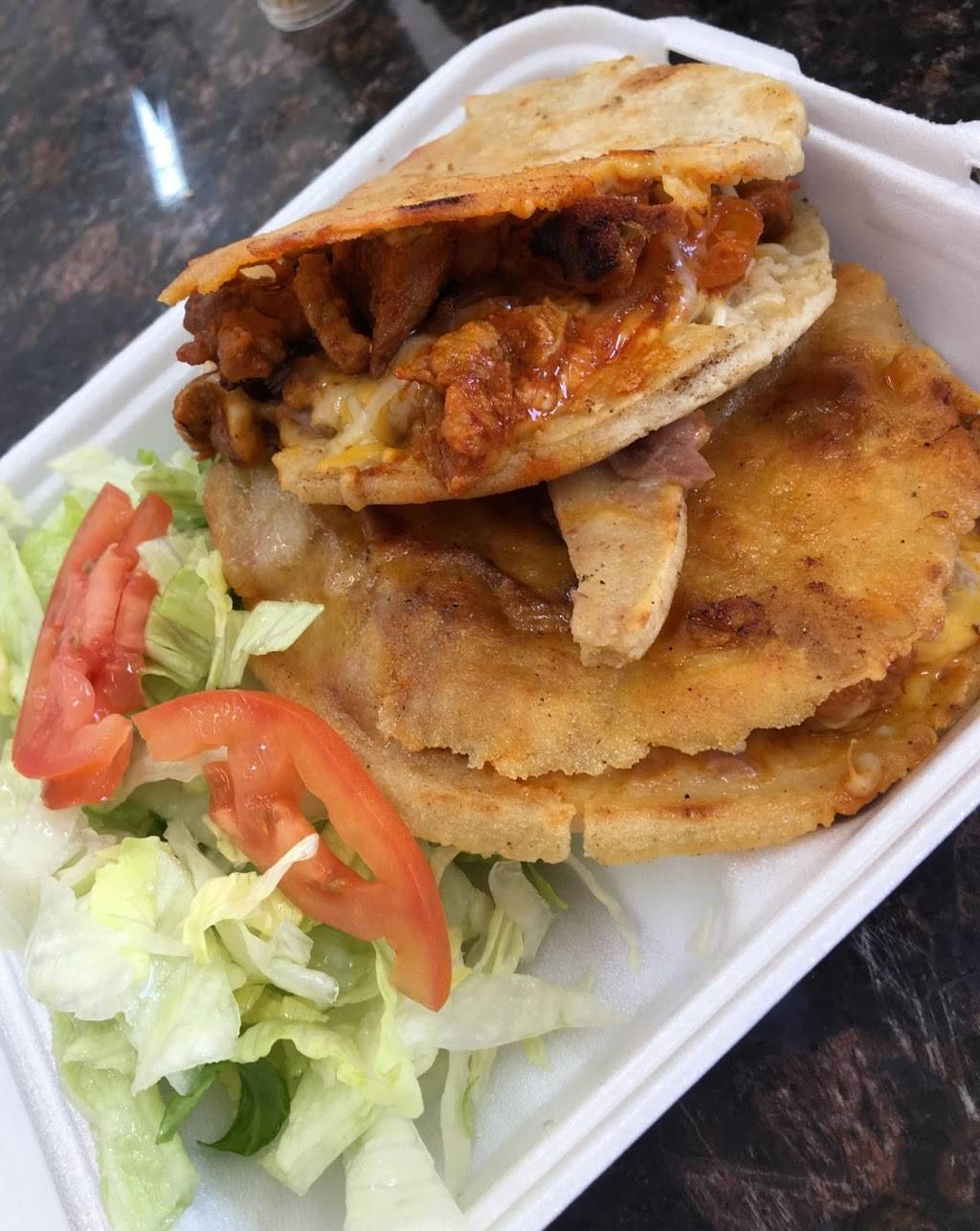 Arianas burgers &more | restaurant | 13110 S Gessner Rd suite 400, Missouri City, TX 77489, USA | 8324616121 OR +1 832-461-6121