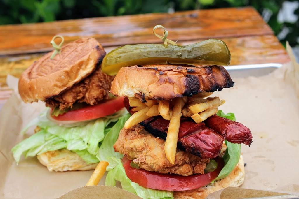 Dixie BBQ | restaurant | 18798 W Dixie Hwy, Miami, FL 33180, USA | 3057602620 OR +1 305-760-2620