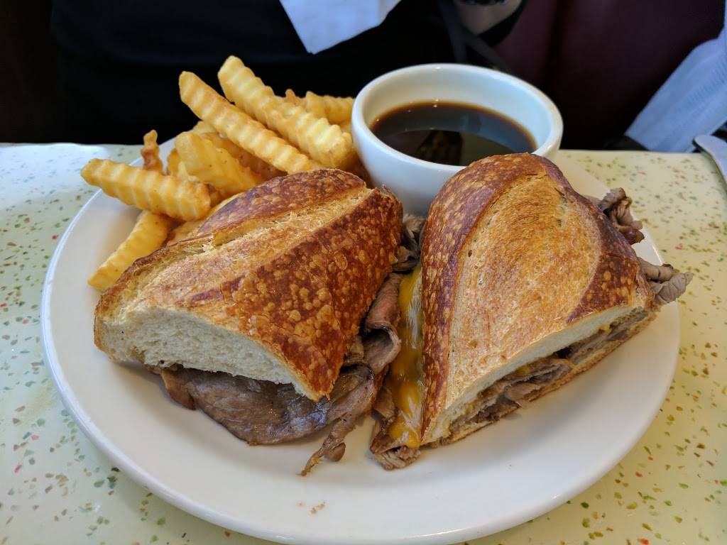 Louis | restaurant | 902 Point Lobos Ave, San Francisco, CA 94121, USA | 4153876330 OR +1 415-387-6330