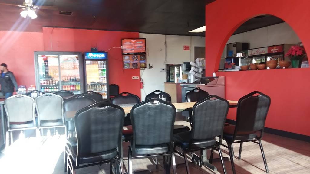 Casa De Caldos | restaurant | 954 N Pacific Hwy, Woodburn, OR 97071, USA | 5039020664 OR +1 503-902-0664