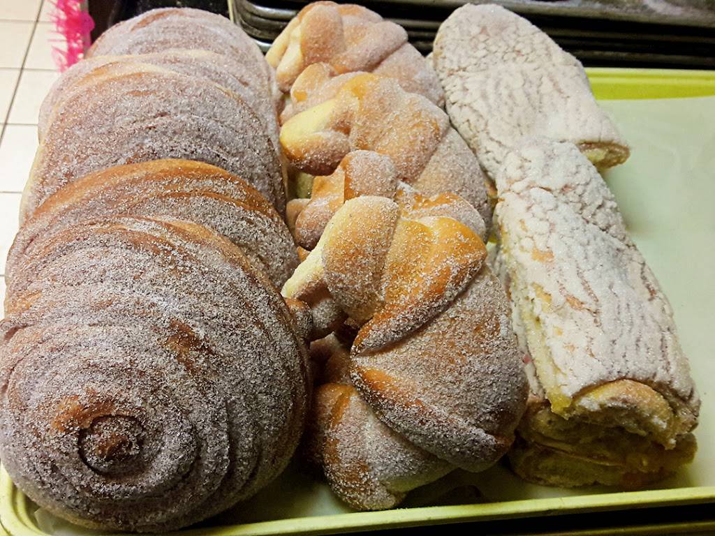 Esperanzas Mexican Bakery & Cafe | cafe | 1601 Park Pl Ave, Fort Worth, TX 76110, USA | 8179231961 OR +1 817-923-1961