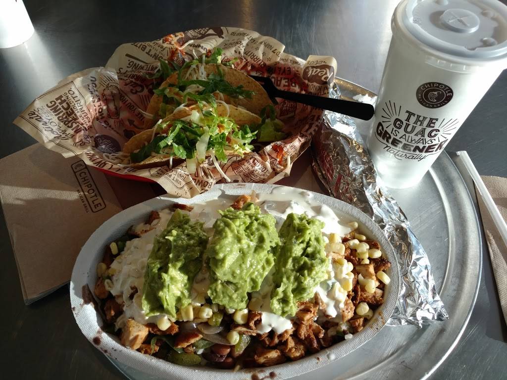 Chipotle Mexican Grill | restaurant | 3250 Crain Hwy, Waldorf, MD 20603, USA | 3016326959 OR +1 301-632-6959
