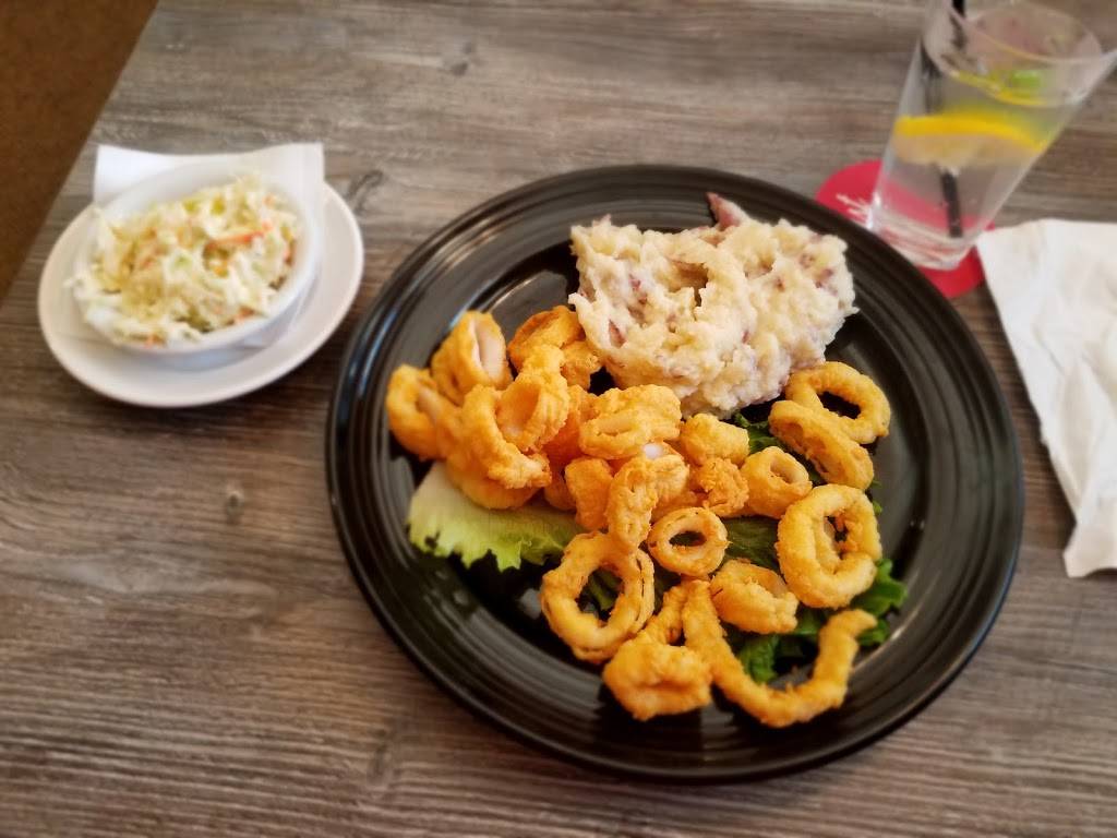 Black & White Grille | restaurant | 206 N Spencer Rd, Spencer, MA 01562, USA | 5088855018 OR +1 508-885-5018