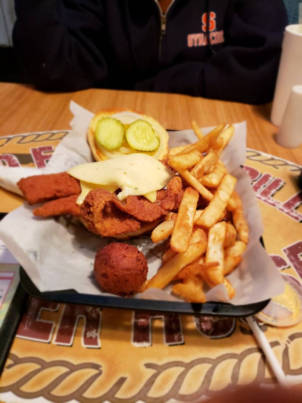 Old Florida Grill & Oyster House | restaurant | 5370 US-1, Cocoa, FL 32927, USA | 3217358979 OR +1 321-735-8979