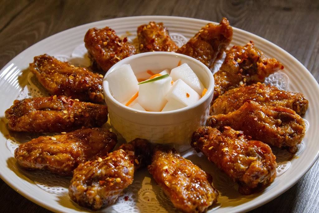 JJ BAR & BISTRO | restaurant | 154-17 Roosevelt Ave, Flushing, NY 11354, USA | 7189397252 OR +1 718-939-7252