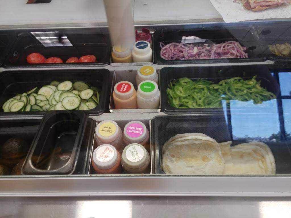 Subway | restaurant | 9196 W Cheyenne Ave, Las Vegas, NV 89129, USA | 7028380551 OR +1 702-838-0551