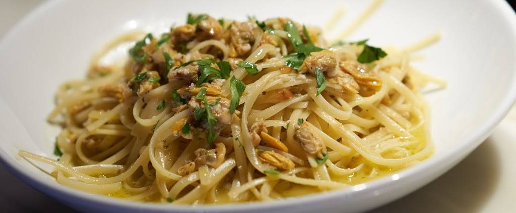 La Grange Urbaine | restaurant | 1866 Boulevard des Laurentides, Laval, QC H7M 2P9, Canada | 4506691609 OR +1 450-669-1609