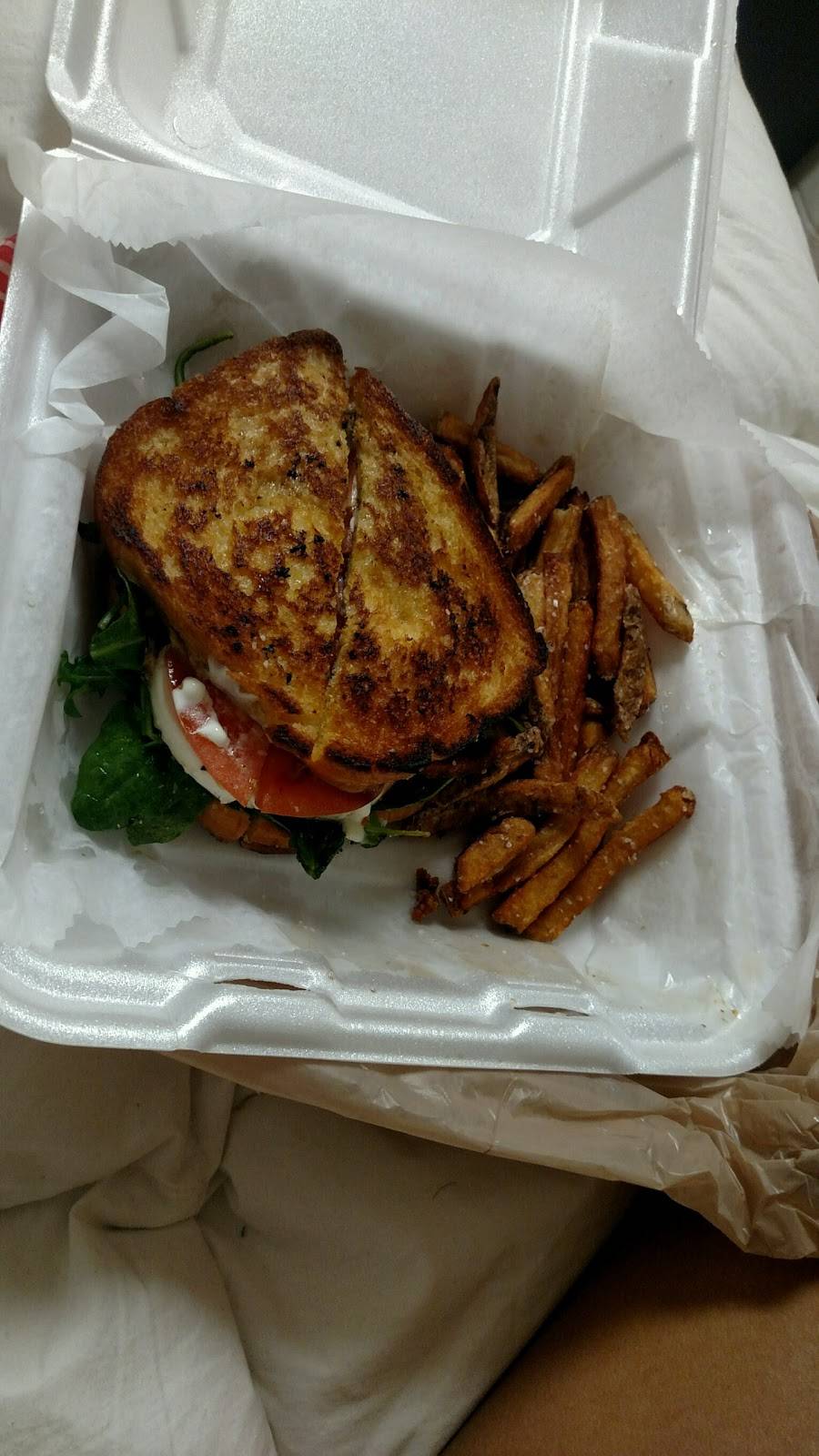 BJs Deli | restaurant | 1457 Brush Row Rd, Wilberforce, OH 45385, USA | 9375326453 OR +1 937-532-6453