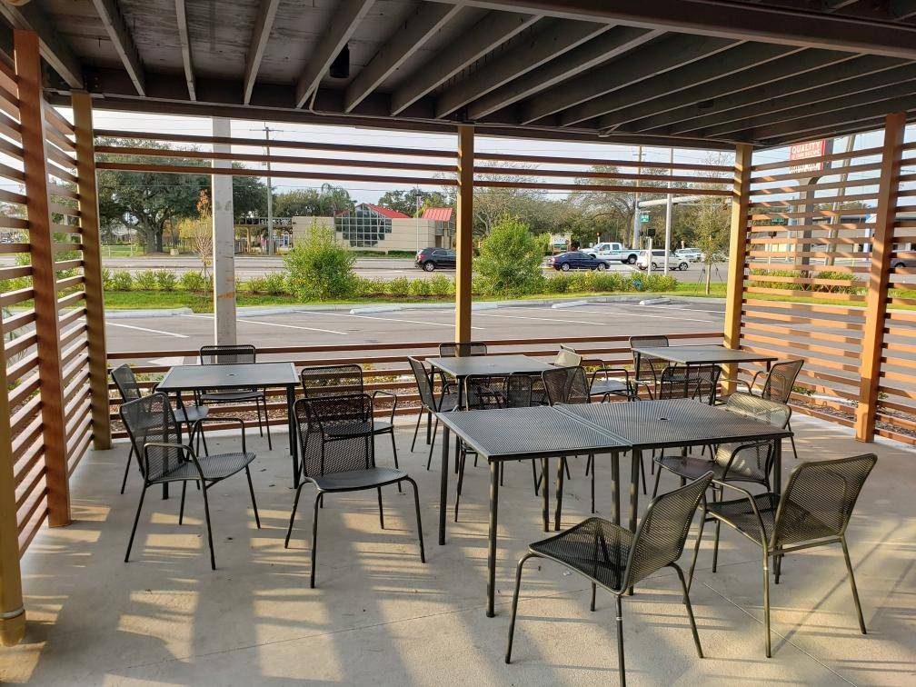 Wendys | restaurant | 4201 53rd Ave E, Bradenton, FL 34203, USA | 9412014711 OR +1 941-201-4711