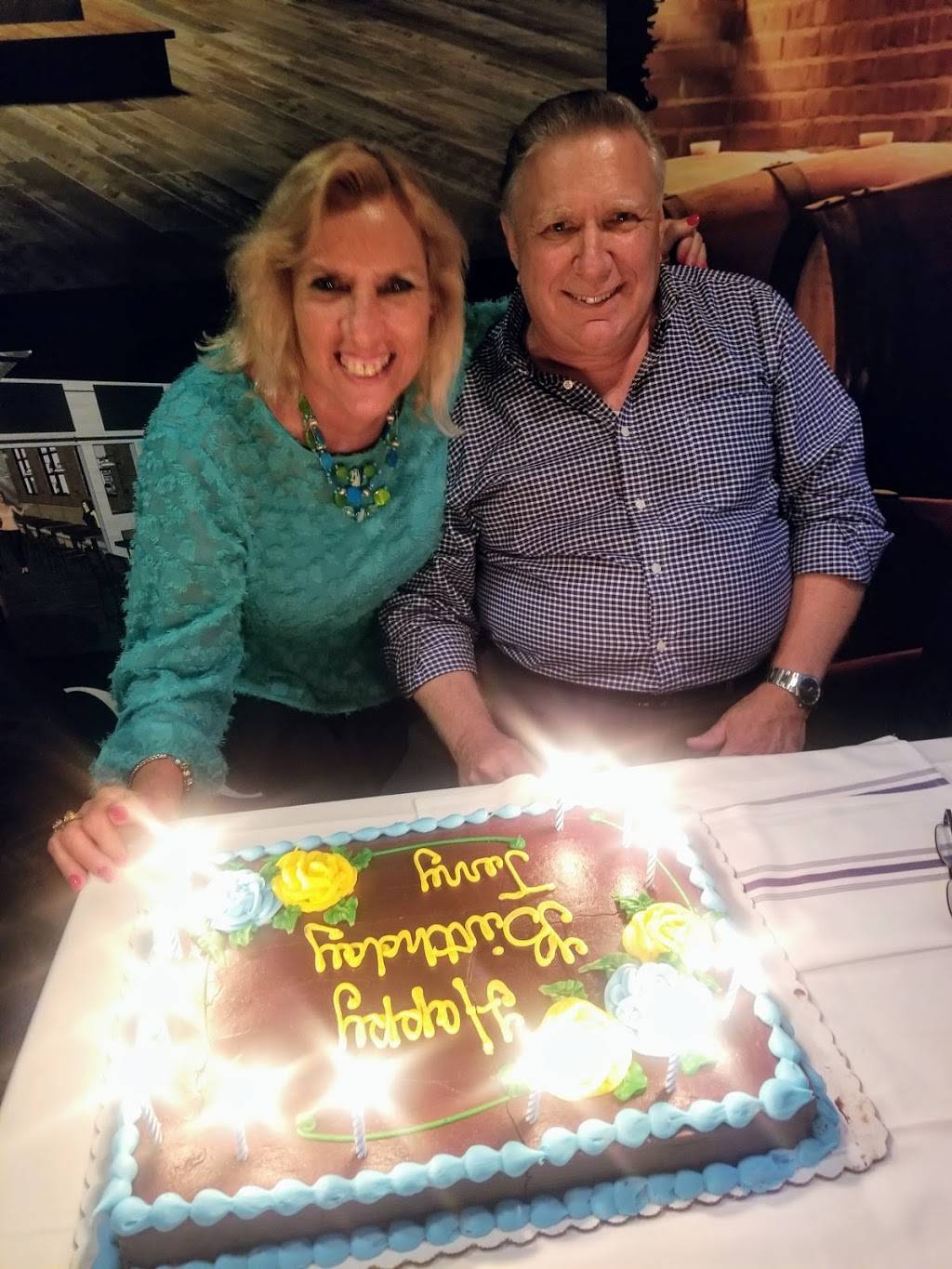 B2 Bistro + Bar | restaurant | 230 Washington Pl, North Brunswick Township, NJ 08902, USA | 7322973803 OR +1 732-297-3803