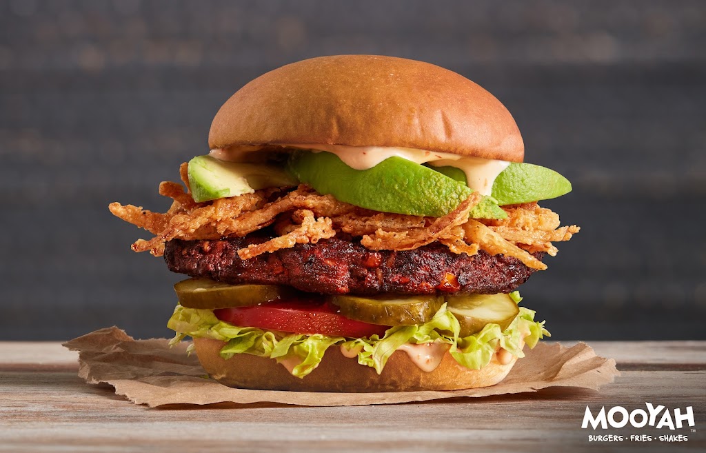 MOOYAH Burgers, Fries & Shakes | meal takeaway | 2540 El Camino Real ste a, Carlsbad, CA 92008, USA | 7609940274 OR +1 760-994-0274