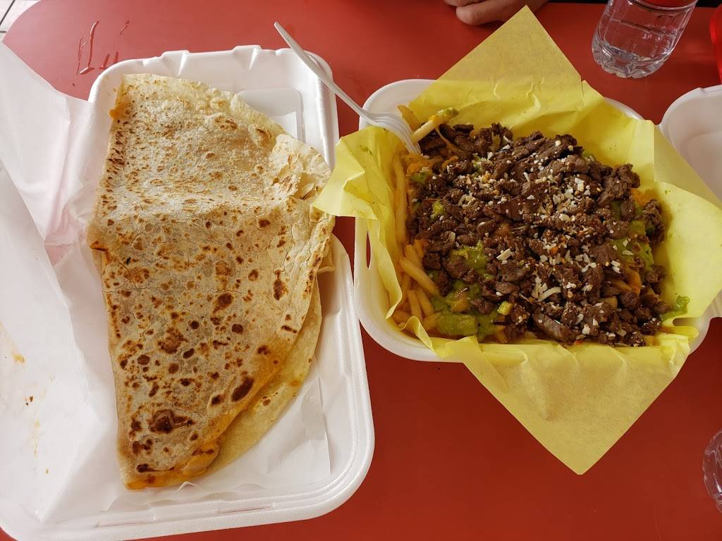 Adalbertos Mexican Food | restaurant | 2498 Market St, San Diego, CA 92102, USA | 6192369558 OR +1 619-236-9558