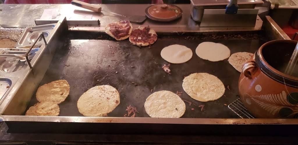 Pablitos Tacos | restaurant | 3803 W Burbank Blvd, Burbank, CA 91505, USA | 8184711861 OR +1 818-471-1861