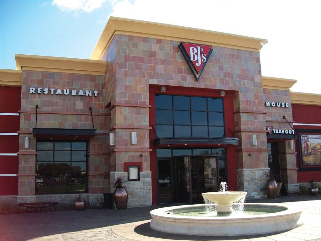 BJs Restaurant & Brewhouse | restaurant | 3401 Dale Rd Ste 483, Modesto, CA 95356, USA | 2098466940 OR +1 209-846-6940