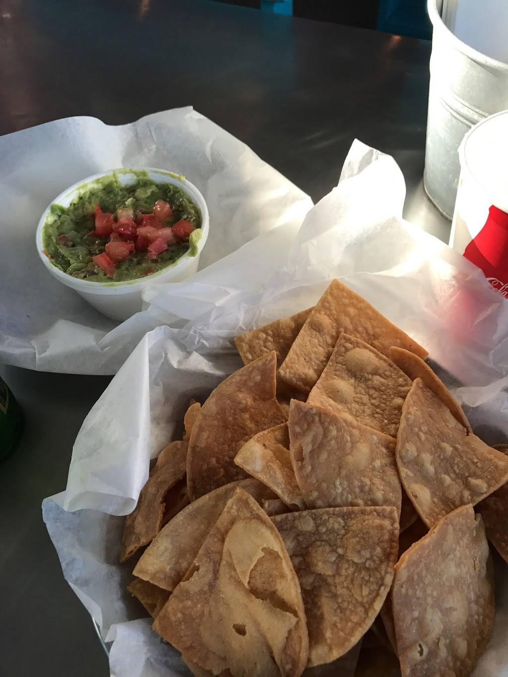 Lone Star Taqueria | restaurant | 2265 Fort Union Blvd, Cottonwood Heights, UT 84121, USA | 8019442300 OR +1 801-944-2300