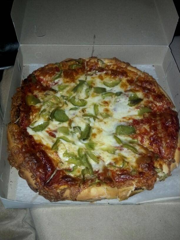 Kips Pizza & Chicken | restaurant | 1309 Brown St, Akron, OH 44301, USA | 3307733663 OR +1 330-773-3663