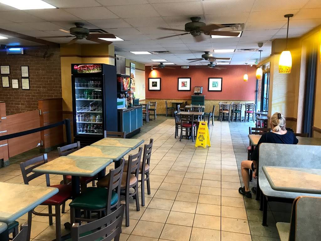 Subway | restaurant | 2972 Columbiana Rd, Vestavia Hills, AL 35216, USA | 2059780098 OR +1 205-978-0098
