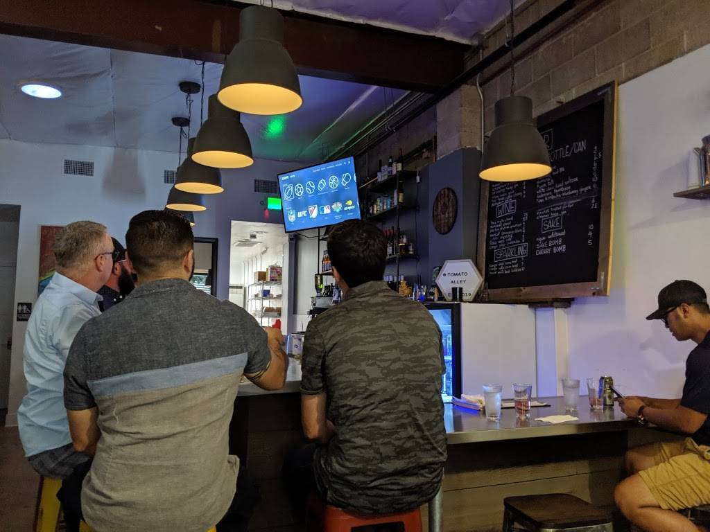 Tomato Alley Free House | restaurant | 2020 16th St, Sacramento, CA 95818, USA | 9162284880 OR +1 916-228-4880