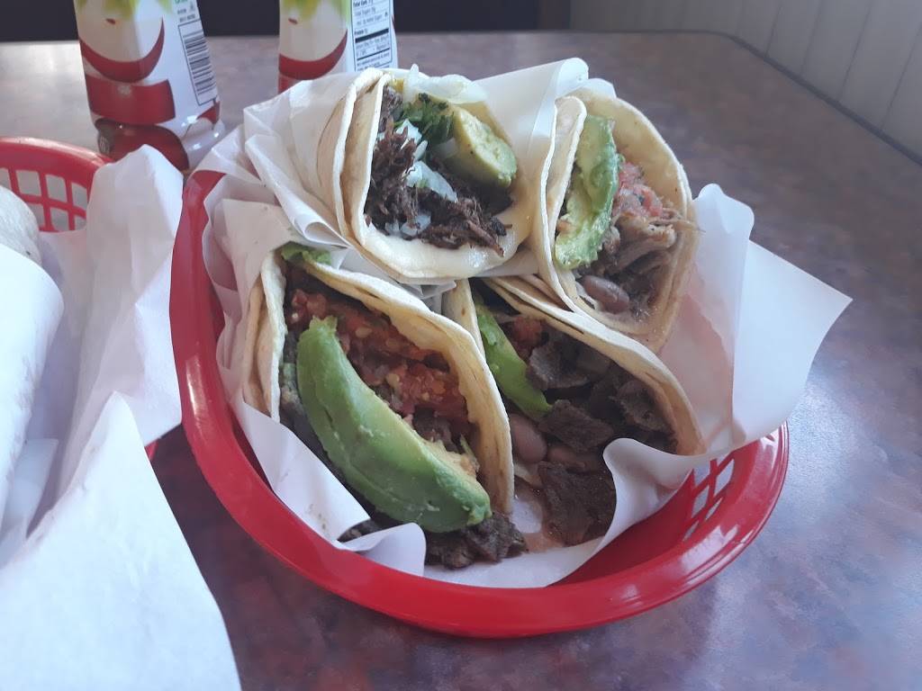 Super Taqueria | restaurant | 634 Williams Rd, Salinas, CA 93905, USA | 8314224401 OR +1 831-422-4401