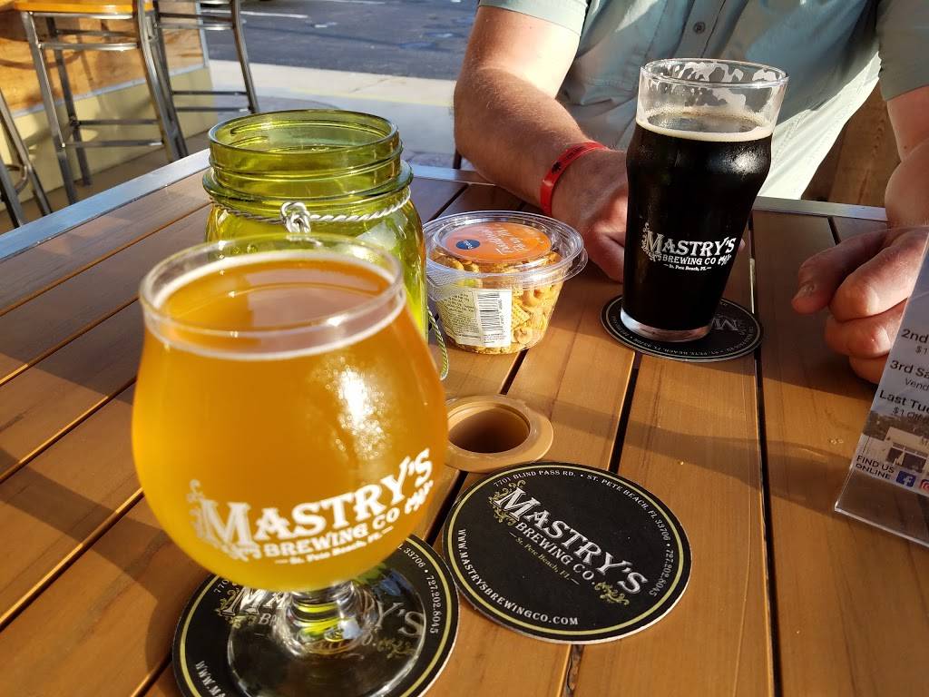 Mastrys Brewing Co. | restaurant | 7701 Blind Pass Rd, St Pete Beach, FL 33706, USA | 7272028045 OR +1 727-202-8045