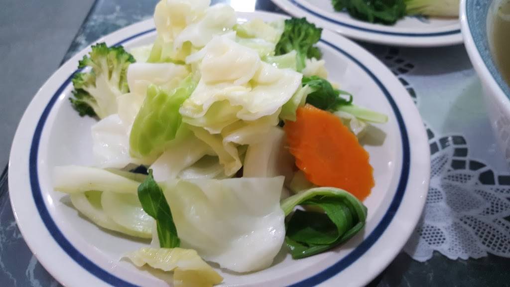 Pho Lily | restaurant | 14611 1st Ave S, Burien, WA 98168, USA | 2068386020 OR +1 206-838-6020