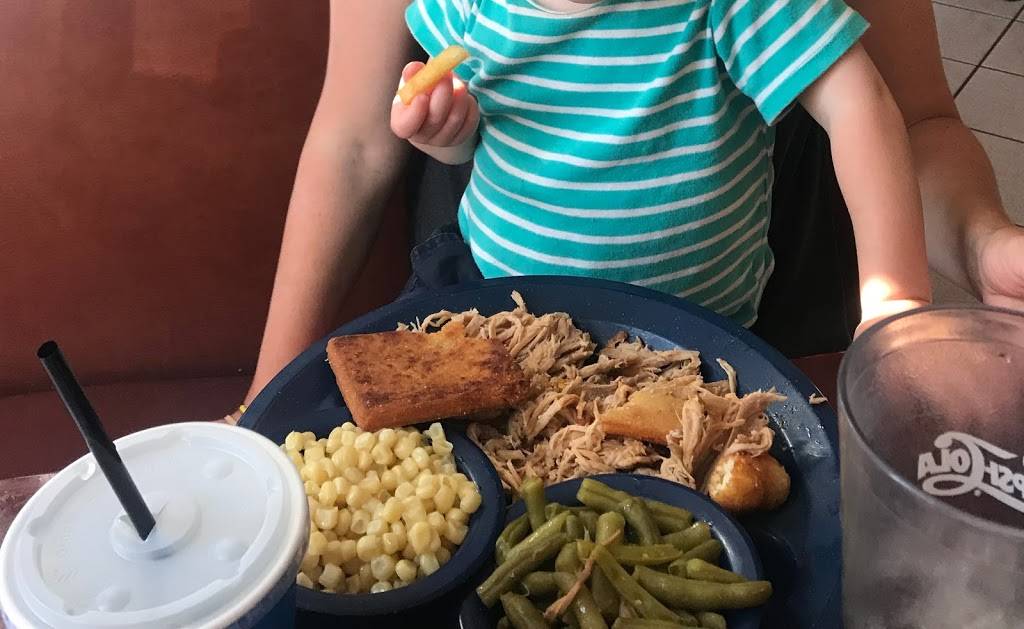 Surf City Barbeque and Catering | restaurant | 13500 NC-50 #111, Surf City, NC 28445, USA | 9103284227 OR +1 910-328-4227