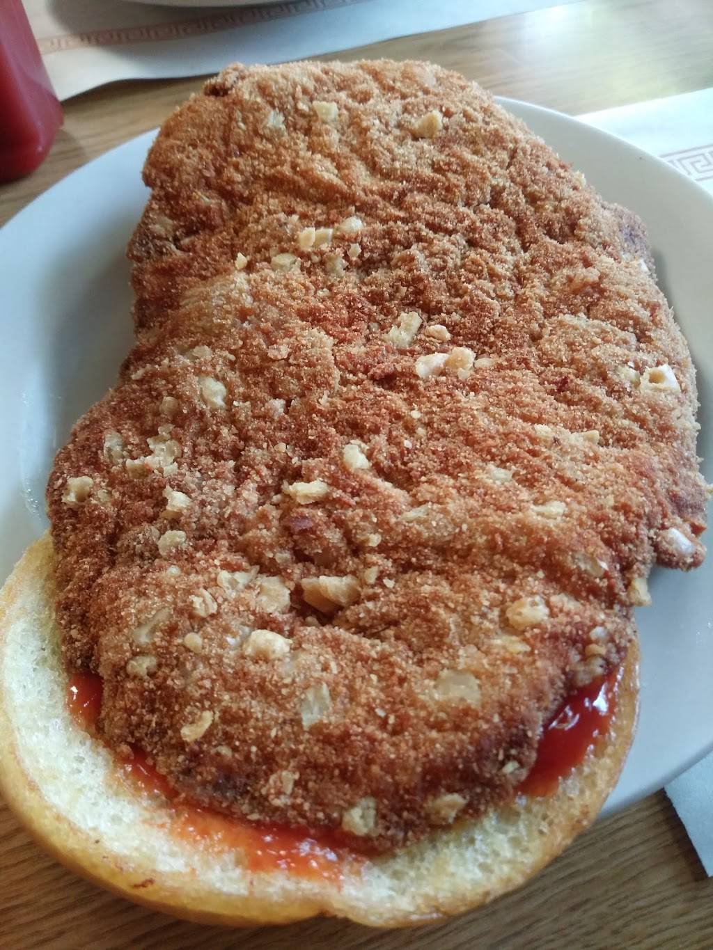 Cottage Cafe | restaurant | 5833 Avenue O, Fort Madison, IA 52627, USA | 3193725043 OR +1 319-372-5043