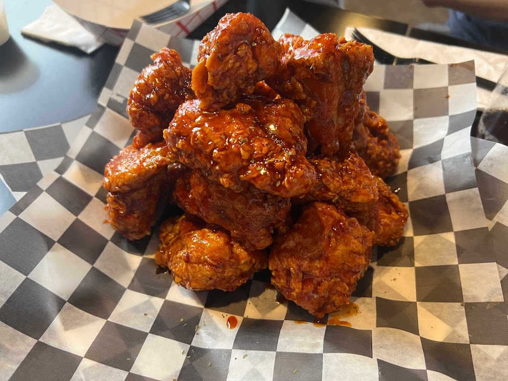 CM Chicken(Choong Man) - Falls Church | restaurant | 7121 Leesburg Pike Unit B, Falls Church, VA 22043, USA | 7035360507 OR +1 703-536-0507