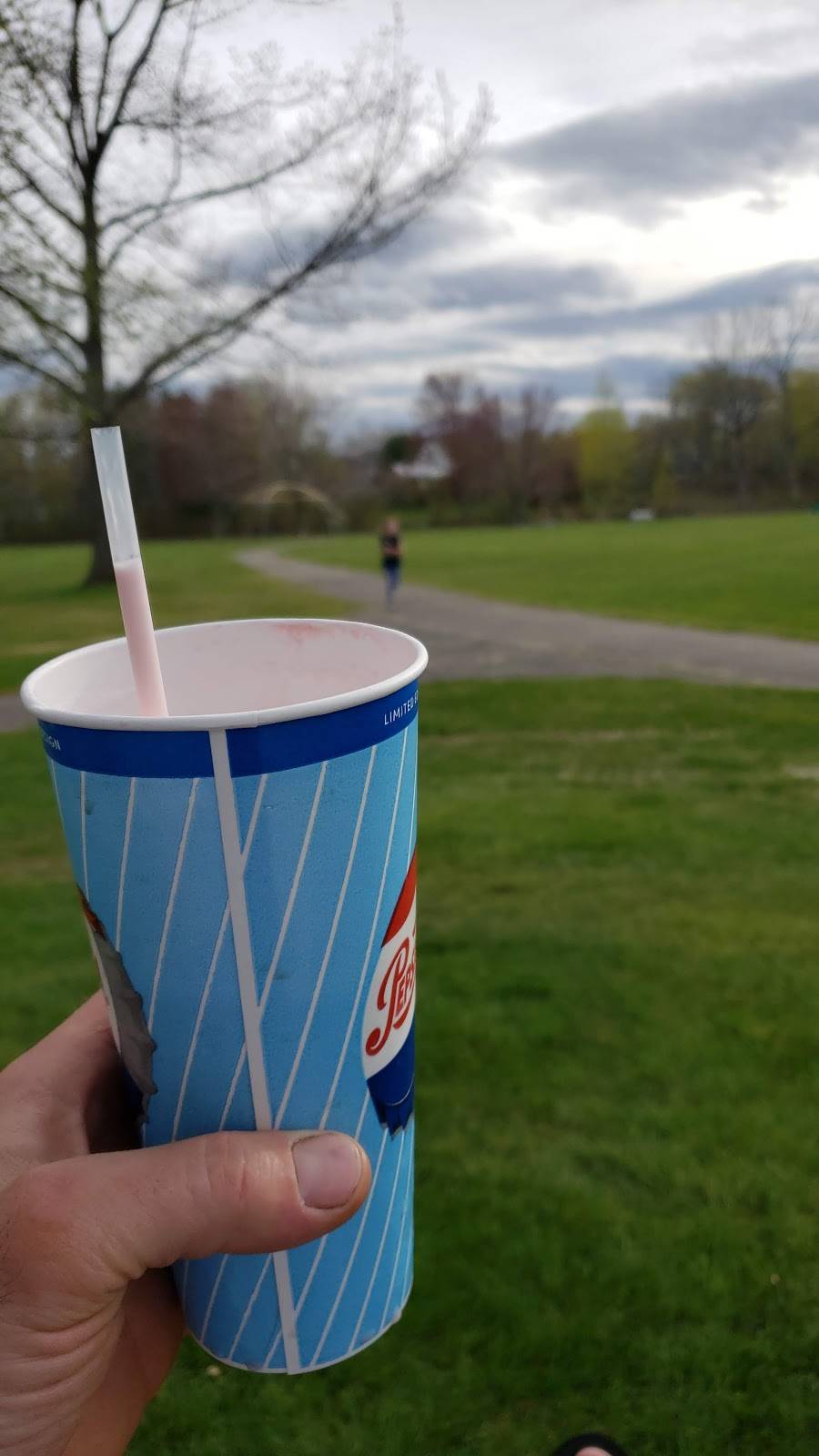 Big Bills | restaurant | 119 Main St, Pittsfield, ME 04967, USA | 2074877074 OR +1 207-487-7074