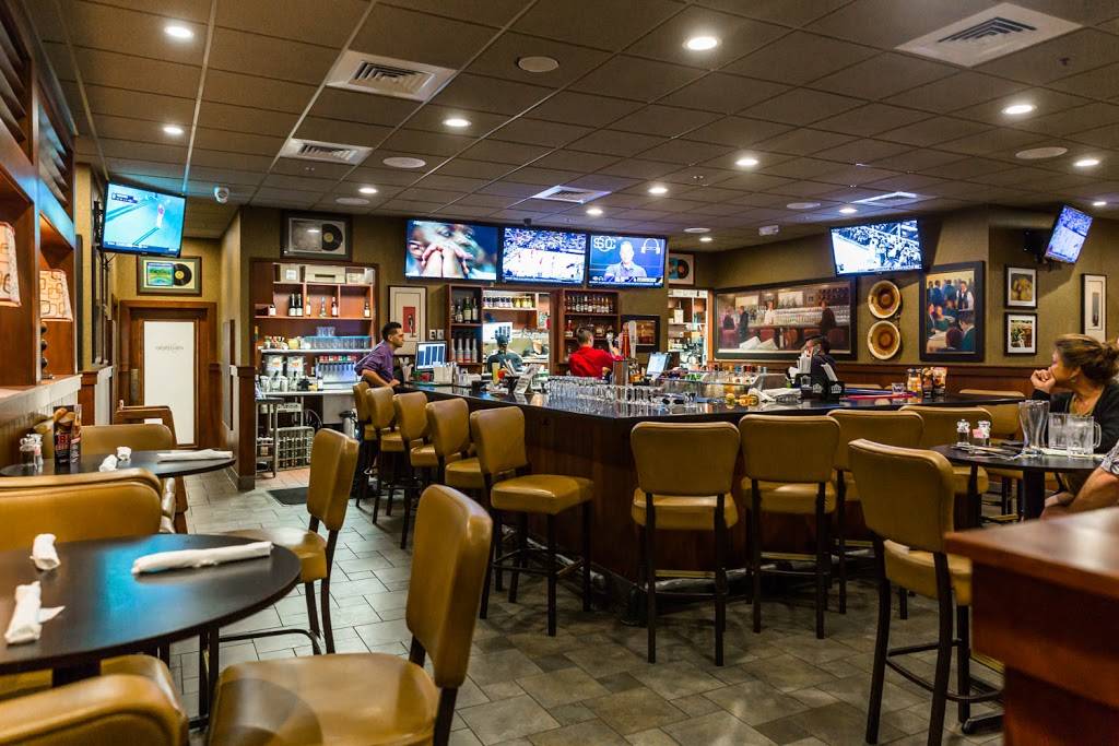 Ruby Tuesday | restaurant | 4450 Kapolei Pkwy, Kapolei, HI 96707, USA | 8084921395 OR +1 808-492-1395