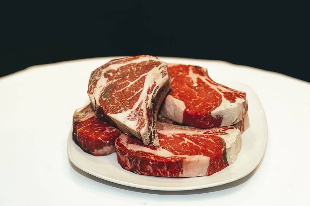 Towne 380 | Steakhouse & Seafood | restaurant | 380 Boulevard Saint-Martin O, Laval, QC H7M 3Y8, Canada | 4506688696 OR +1 450-668-8696