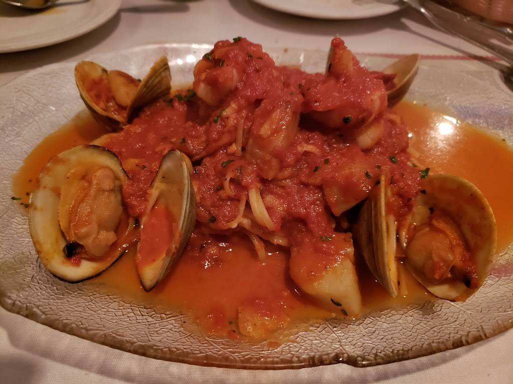 Vincents Restaurant | restaurant | 526 Shelton Ave, Shelton, CT 06484, USA | 2039299104 OR +1 203-929-9104