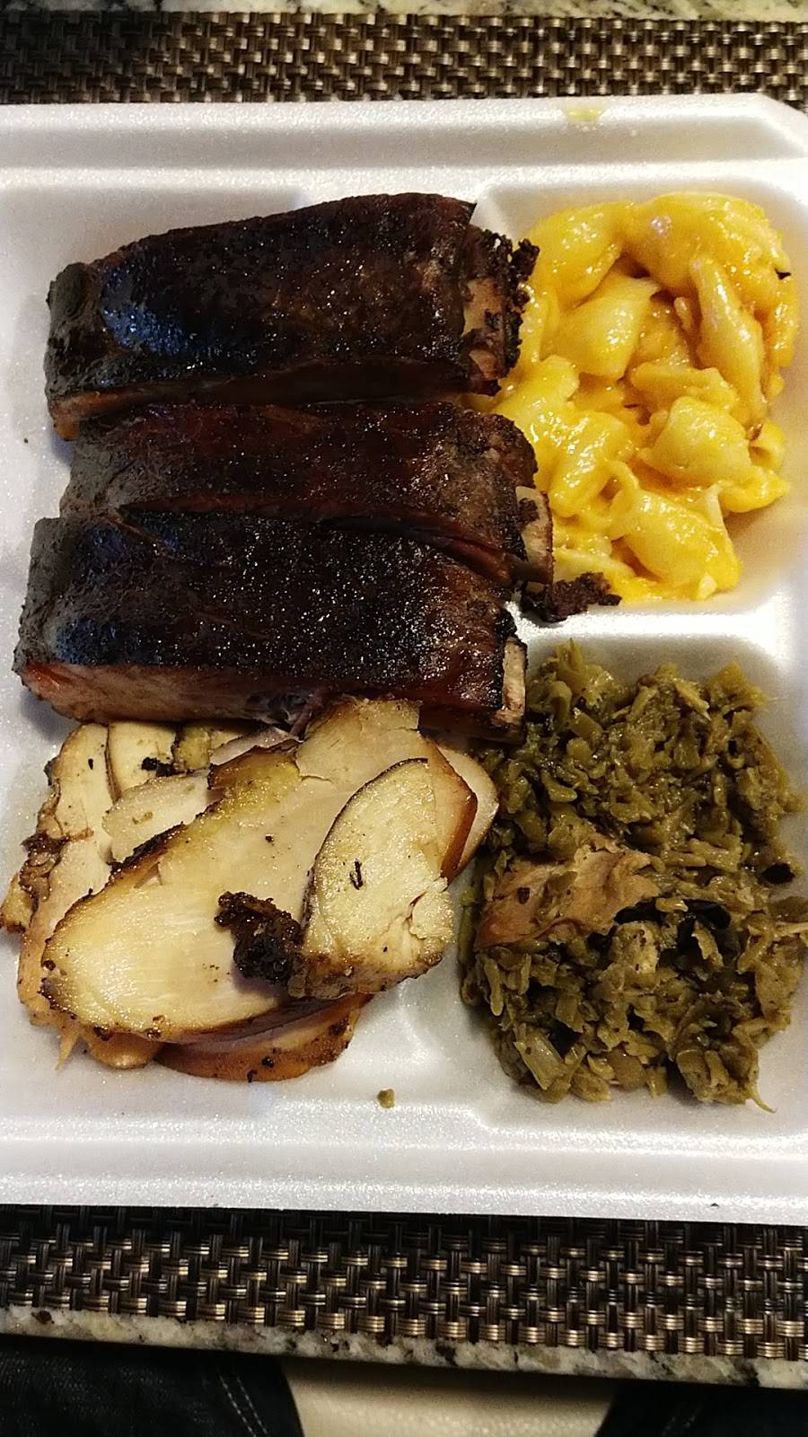 Ebony & Ivory BBQ,FISH,CHICKEN | restaurant | 3120 S Cobb Dr, Smyrna, GA 30080, USA | 7704388999 OR +1 770-438-8999