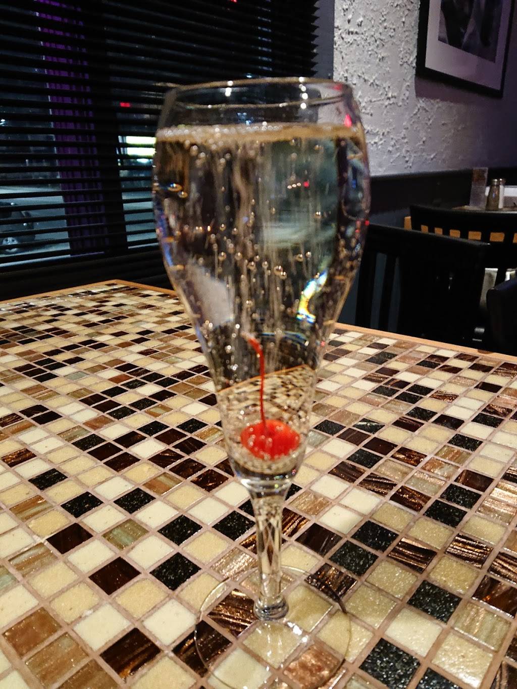 The Yantic River Inn | restaurant | 270 W Town St, Norwich, CT 06360, USA | 8608874300 OR +1 860-887-4300