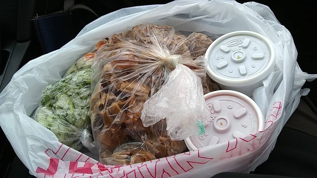 Tacos Carnitas Lindo Michoacan | restaurant | 26498 Base Line St, Highland, CA 92346, USA | 9098632991 OR +1 909-863-2991