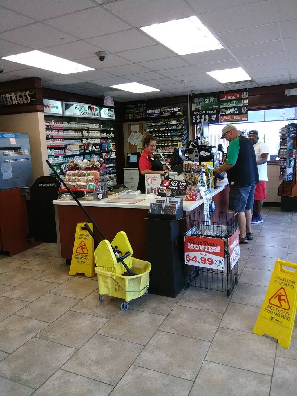 Caseys |  | 110 N Main St, Elsberry, MO 63343, USA | 5738985339 OR +1 573-898-5339