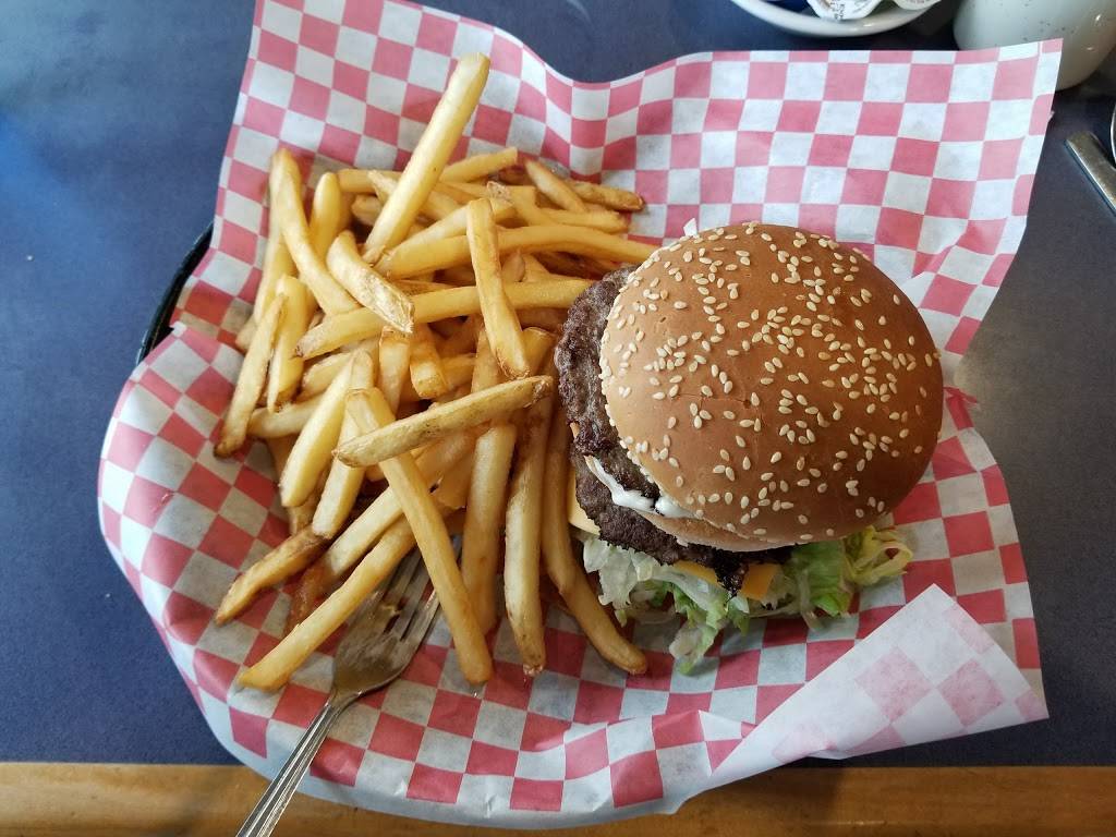 Bobs Big Boy | restaurant | 3521 Hamner Ave, Norco, CA 92860, USA | 9512803388 OR +1 951-280-3388