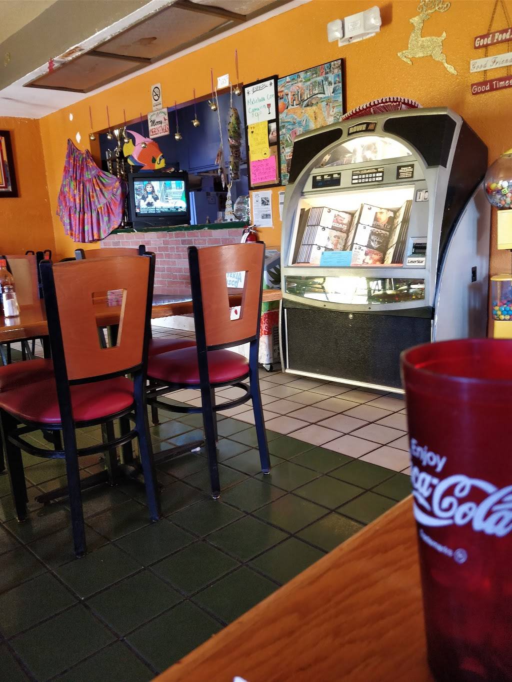 El Korita Restaurant & Marisco | restaurant | 3107 N Orange Blossom Trail, Zellwood, FL 32798, USA | 4078149933 OR +1 407-814-9933