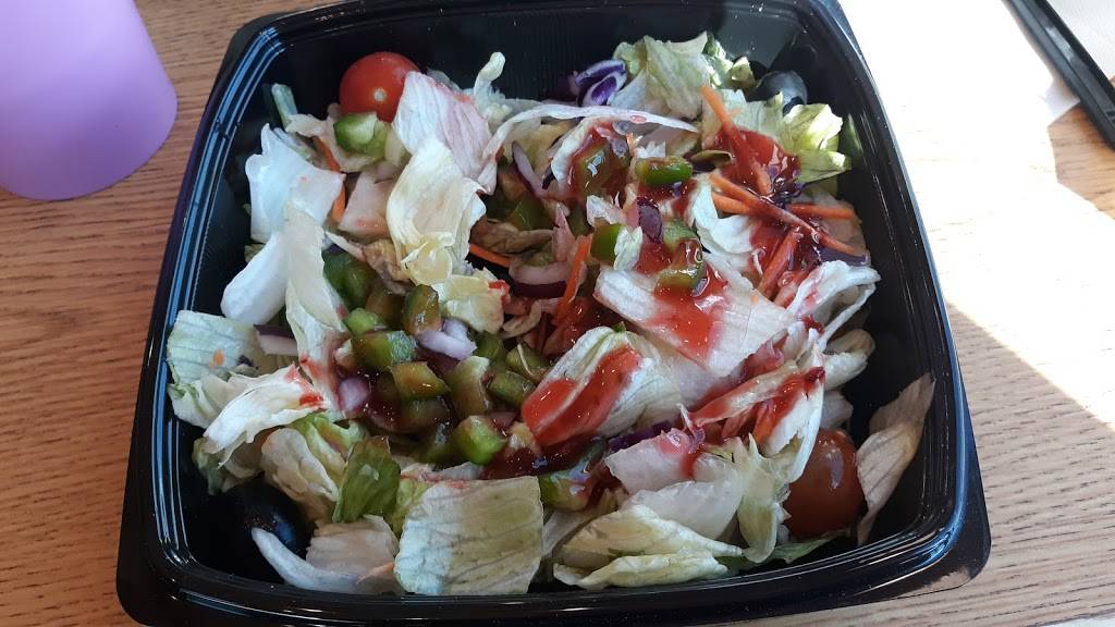 Amatos | restaurant | 390 Meadow St, Littleton, NH 03561, USA | 6035755664 OR +1 603-575-5664