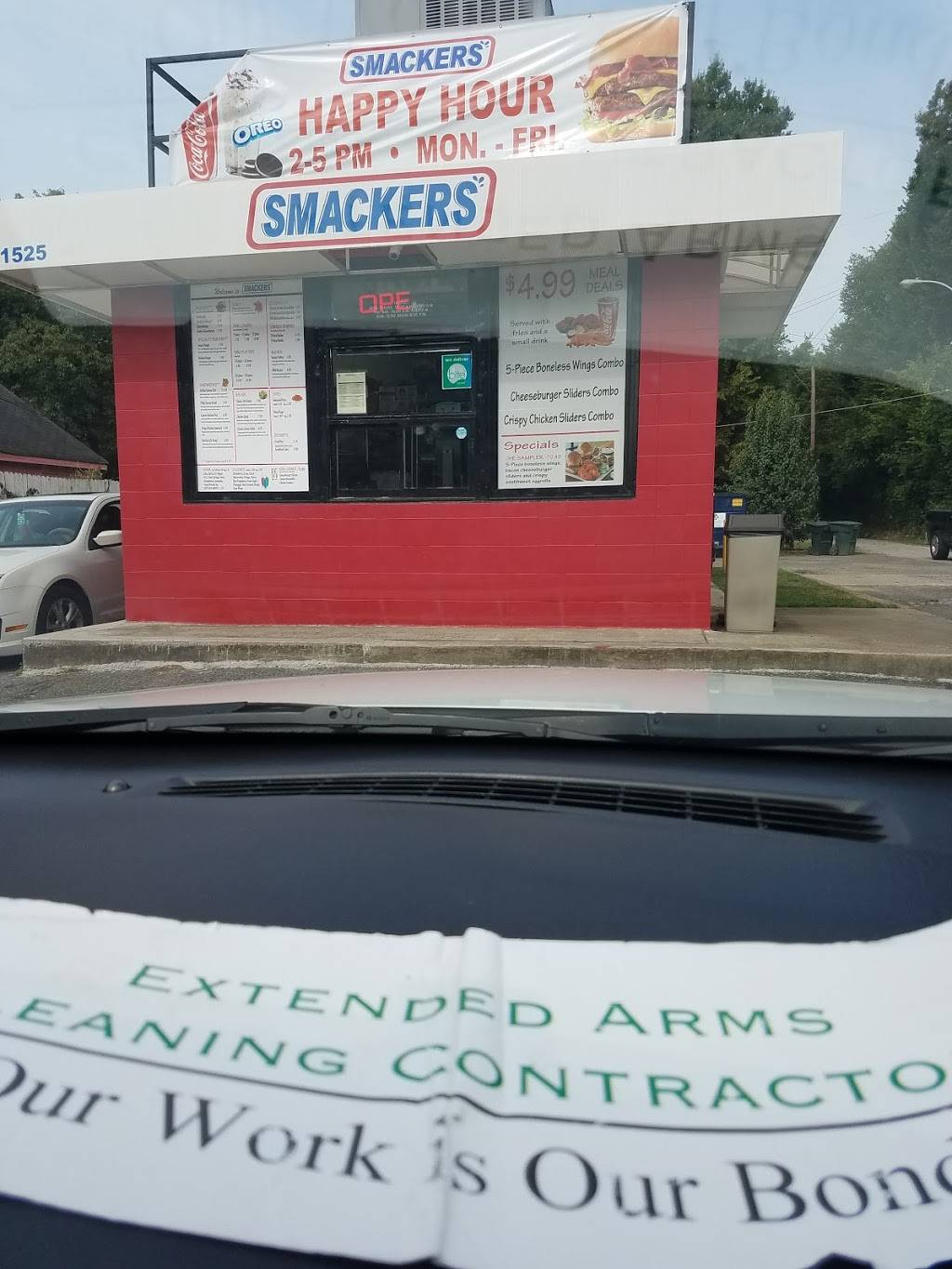 SMACKERS | restaurant | 1525 Airways Blvd, Memphis, TN 38114, USA | 9013082556 OR +1 901-308-2556