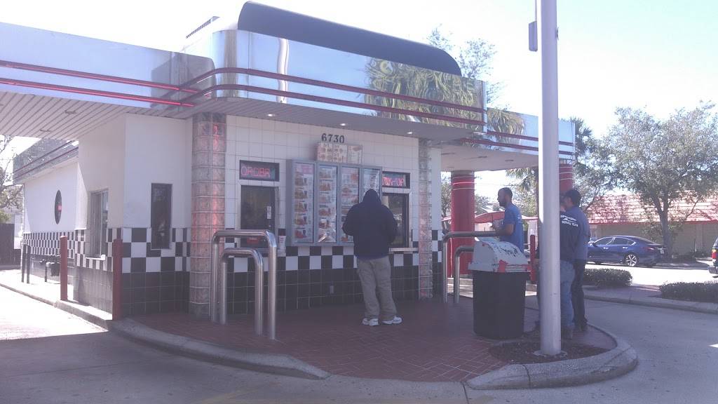 Checkers | restaurant | 6730 Central Ave, St. Petersburg, FL 33707, USA | 7273474686 OR +1 727-347-4686