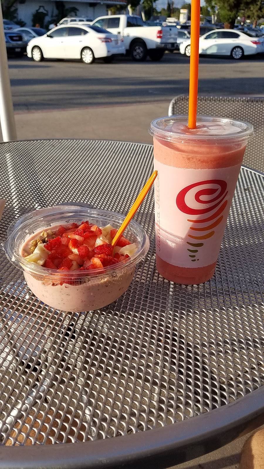 Jamba Juice Balboa Nordhoff Center | restaurant | 9012 Balboa Blvd, Northridge, CA 91325, USA | 8188931256 OR +1 818-893-1256