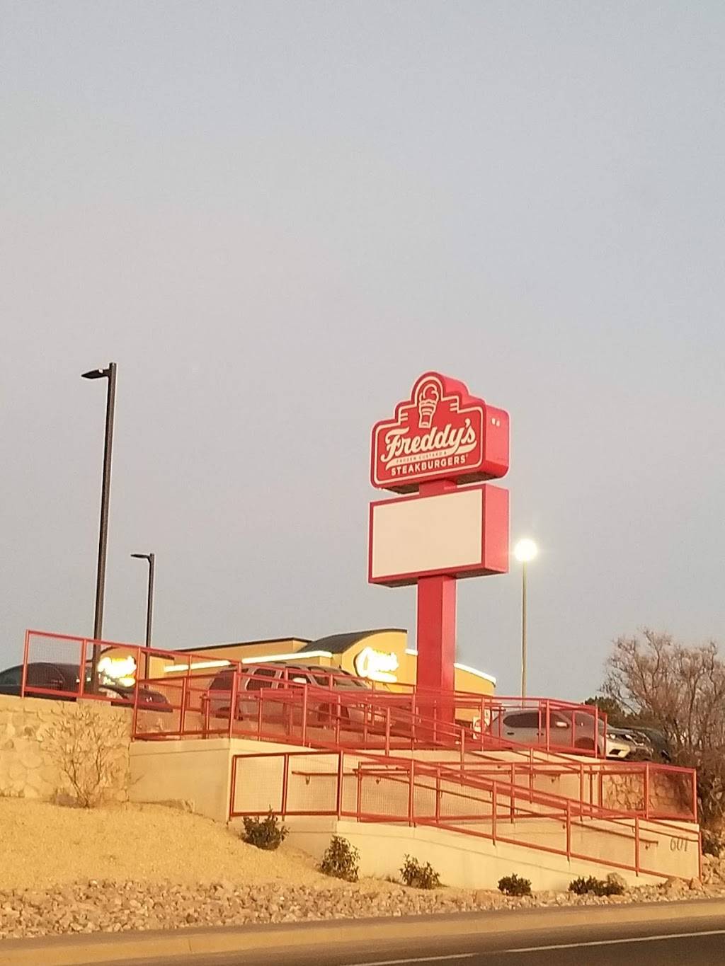 Freddys Frozen Custard & Steakburgers | restaurant | 601 S Telshor Blvd, Las Cruces, NM 88011, USA | 5752881644 OR +1 575-288-1644
