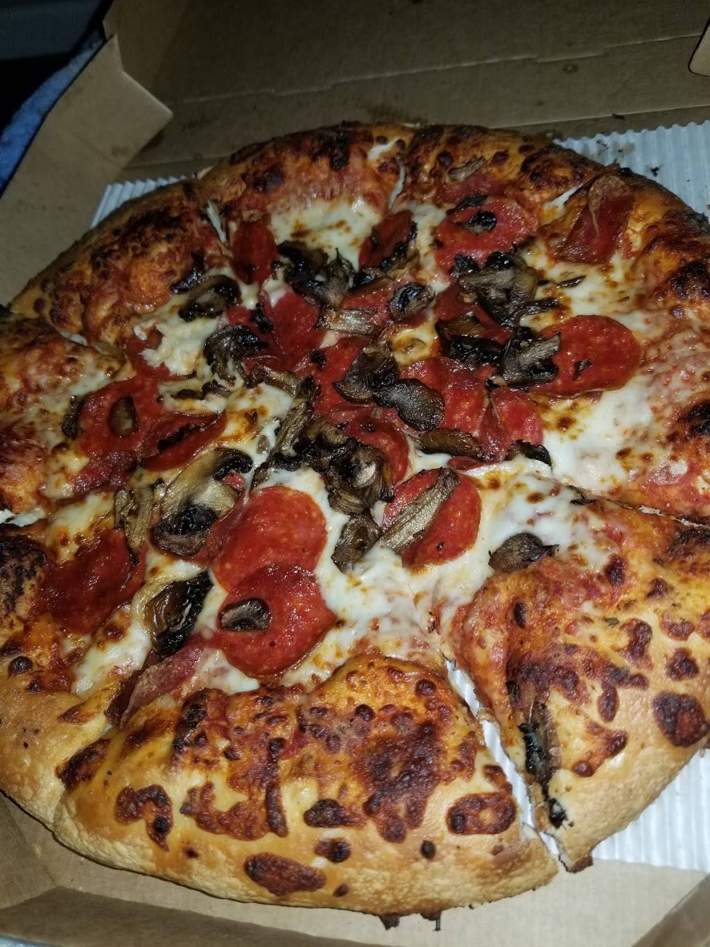 Pizza Hut | restaurant | 2835 N 16th St #103, Phoenix, AZ 85006, USA | 6022302134 OR +1 602-230-2134