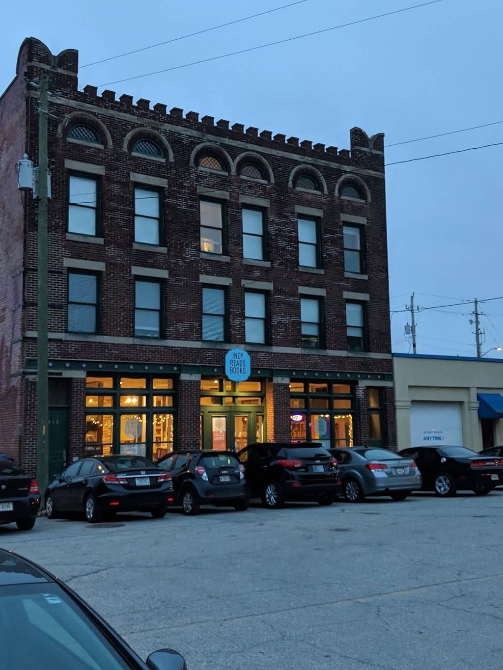 Black Market | restaurant | 922 Massachusetts Ave, Indianapolis, IN 46202, USA | 3178226757 OR +1 317-822-6757