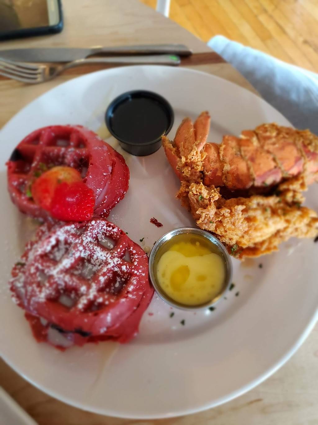 Taste Bar + Kitchen | restaurant | 3015 Bagby St, Houston, TX 77006, USA | 8325381451 OR +1 832-538-1451