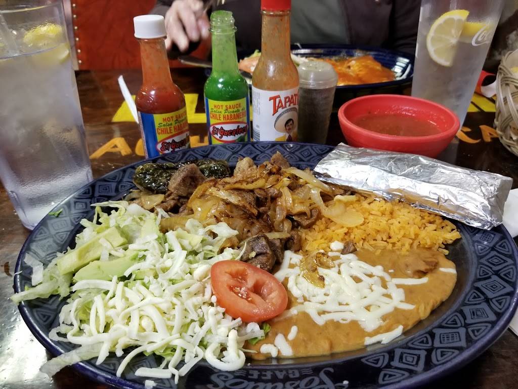 El Rancherito | restaurant | 1311 N Keller Dr, Effingham, IL 62401, USA | 2173424753 OR +1 217-342-4753
